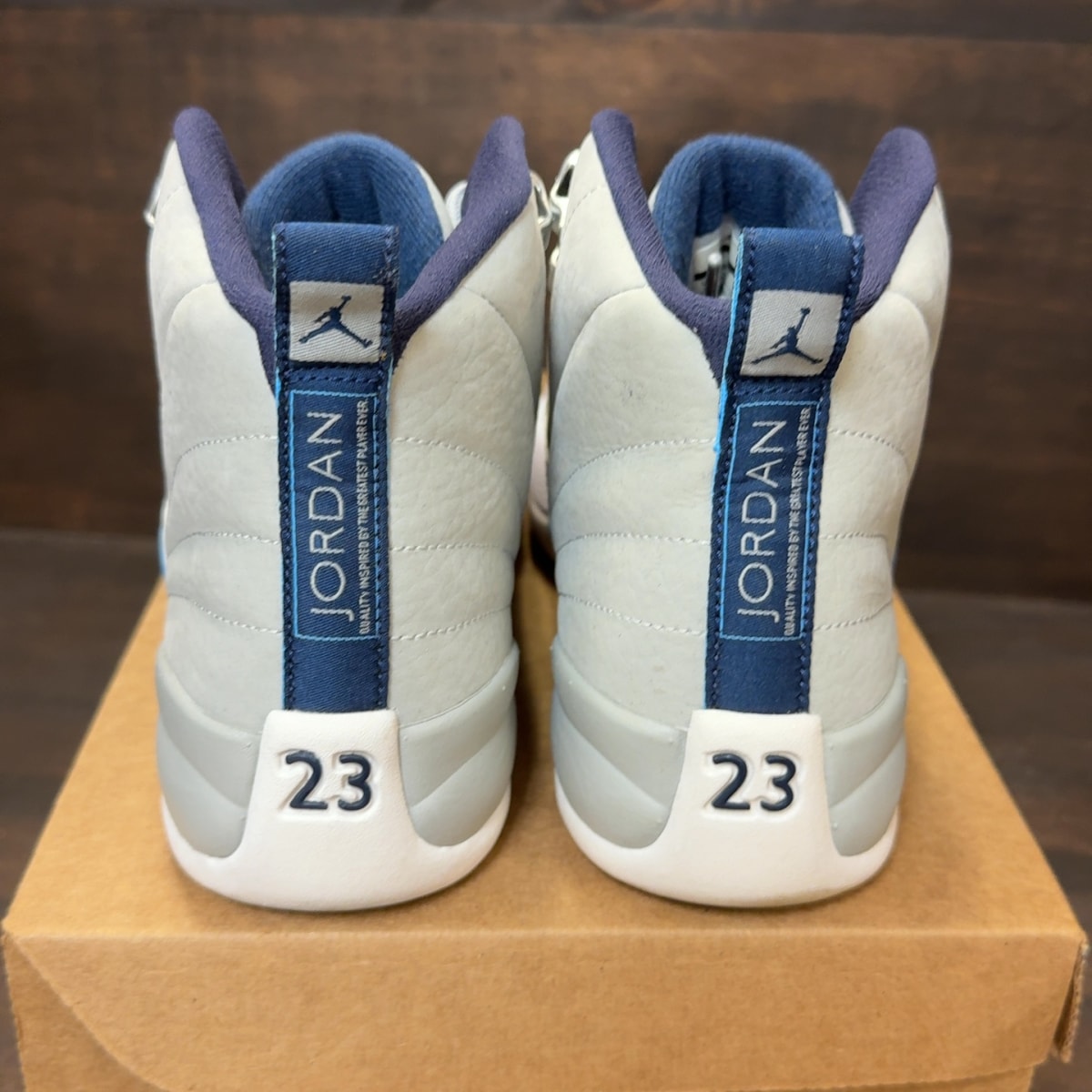 Jordan 12 Retro Grey University Blue (GS) Size 7Y (Pre-Owned) - Image 5