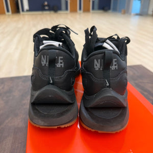 Nike Vaporwaffle sacai Black Gum - Image 3