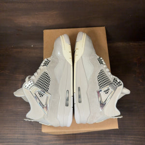 Jordan 4 Retro Frozen Moments (Women's) Size 7.5W (Pre-Owned) - Image 6