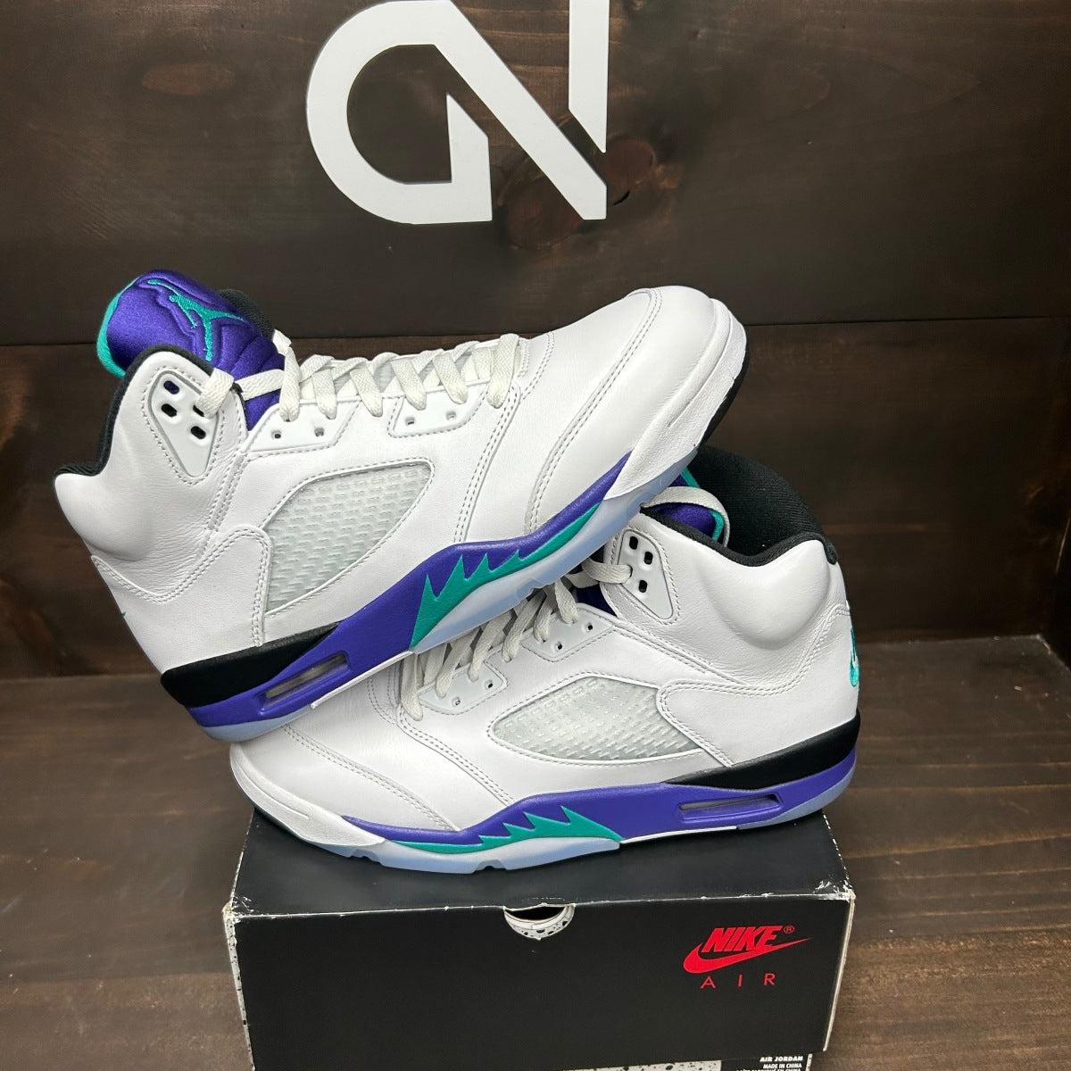 Jordan 5 Retro Grape (2025) - Image 2