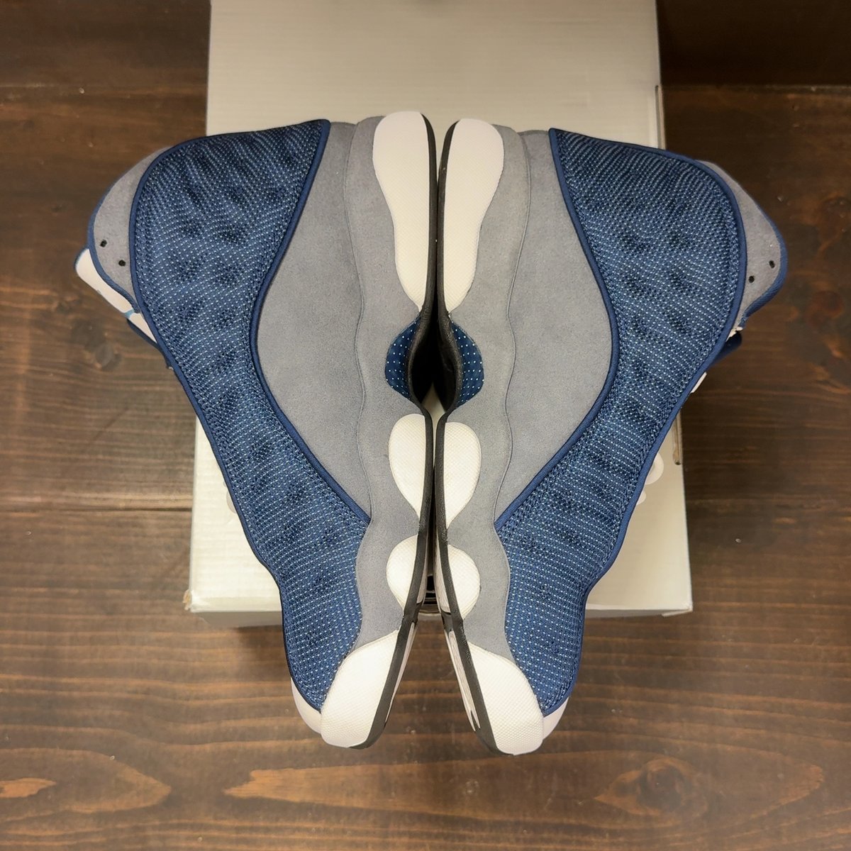 Jordan 13 Retro Flint (2026) Size 8.5 (Pre-Owned) - aux