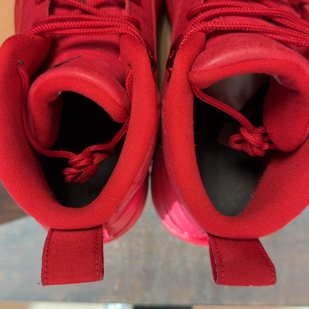 Jordan 12 Retro Gym Red (2018) Size 12 (Pre-Owned) - aux