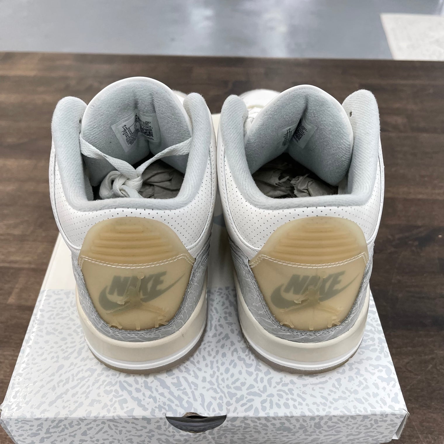 Craft Ivory Jordan 3 (USED)