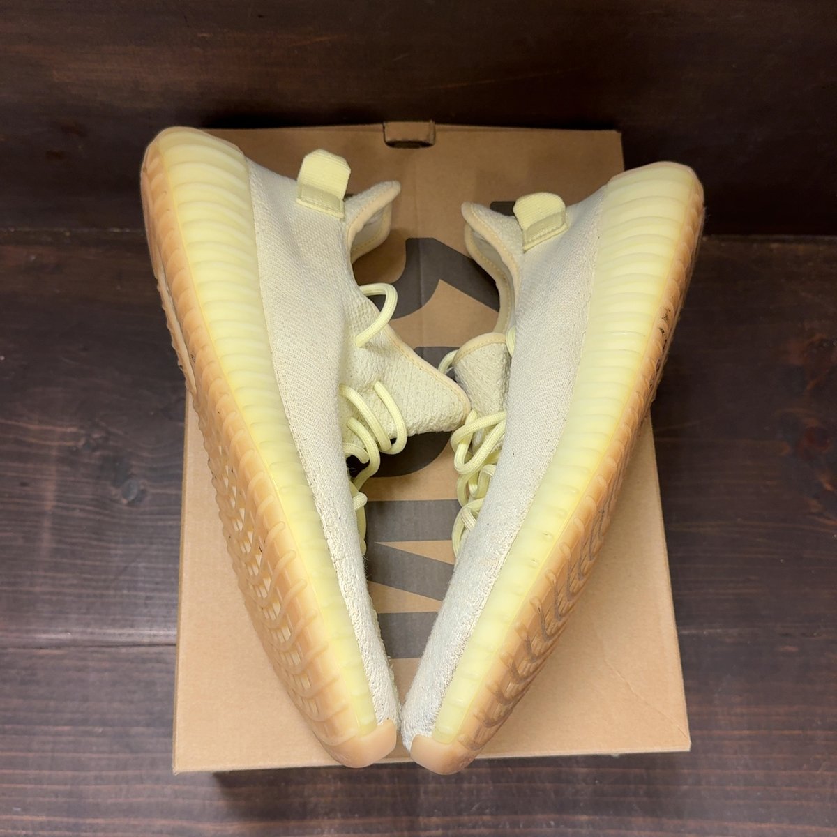 adidas Yeezy Boost 350 V2 Butter Size 10 (Pre-Owned) - back