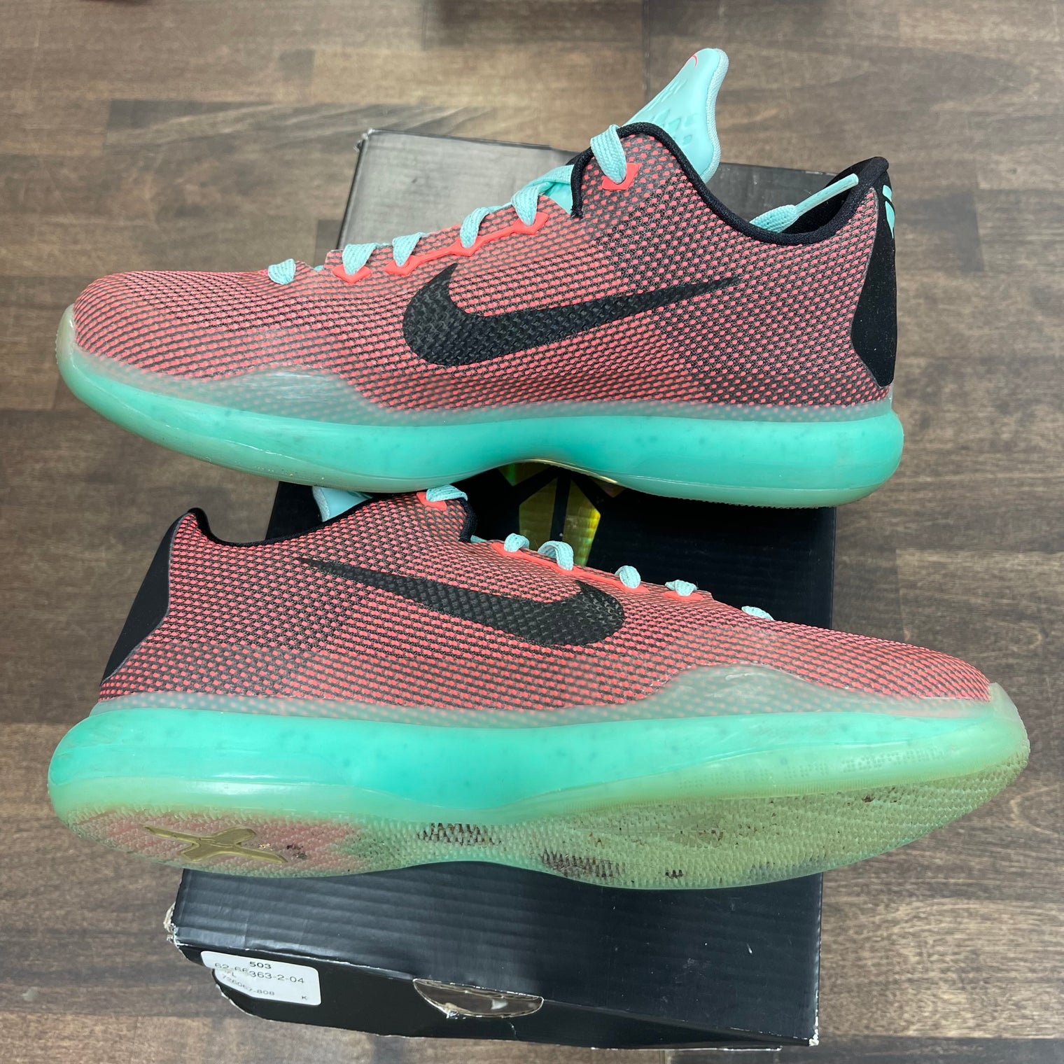 Easter Kobe 10 (GS) (USED)