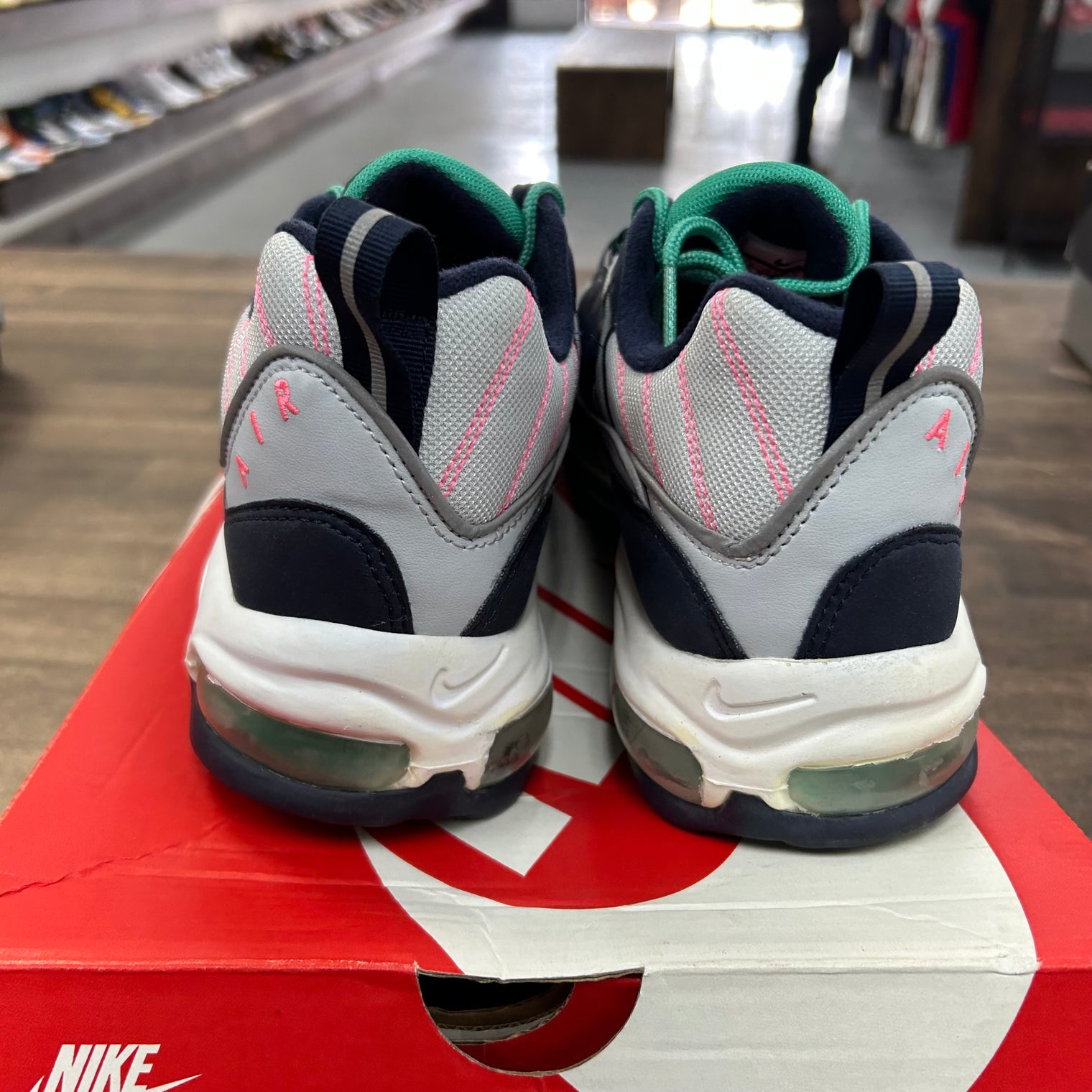 Tidal Wave Air Max 98 (USED)