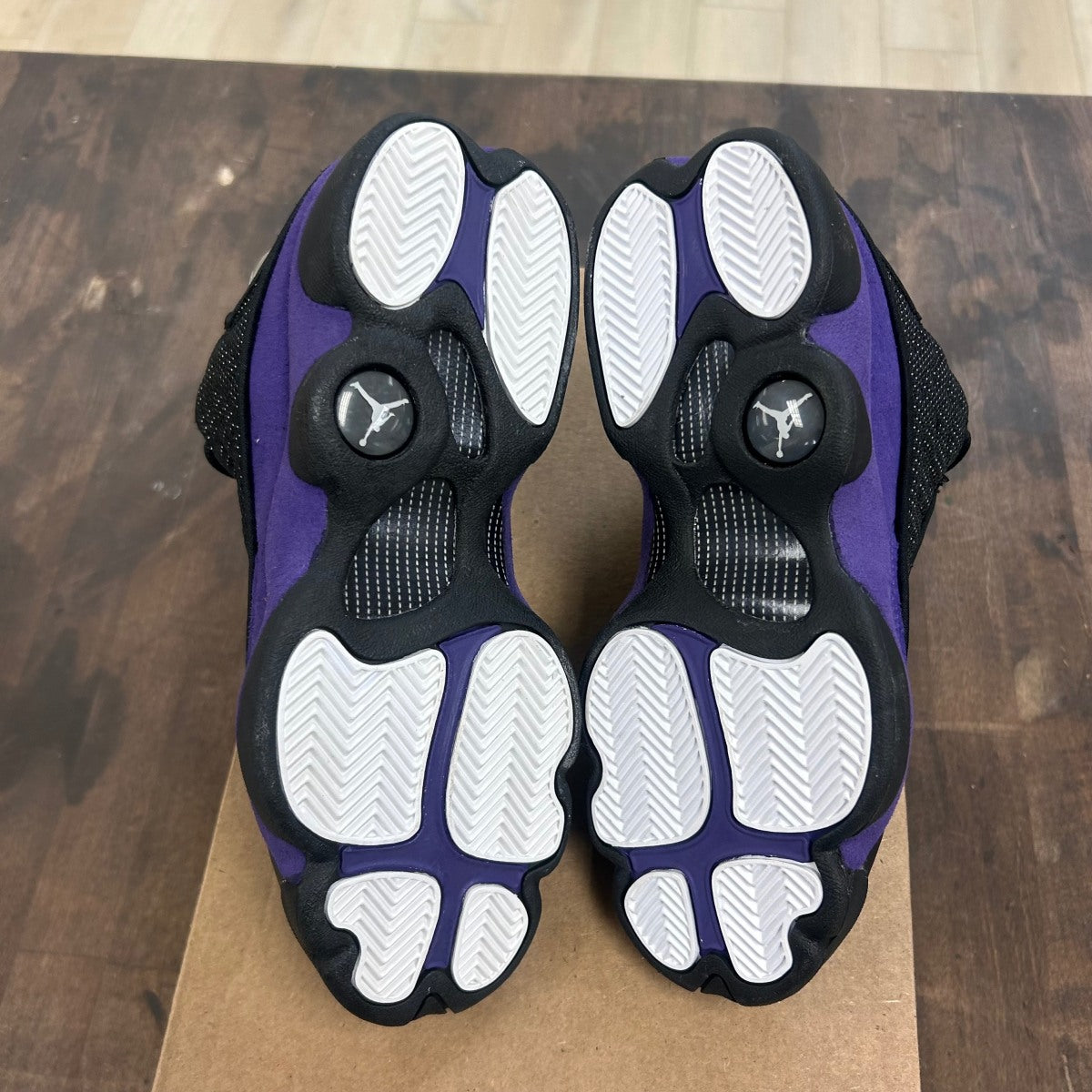 Jordan 13 Retro Court Purple (GS) Size 6Y (Pre-Owned) - Image 5