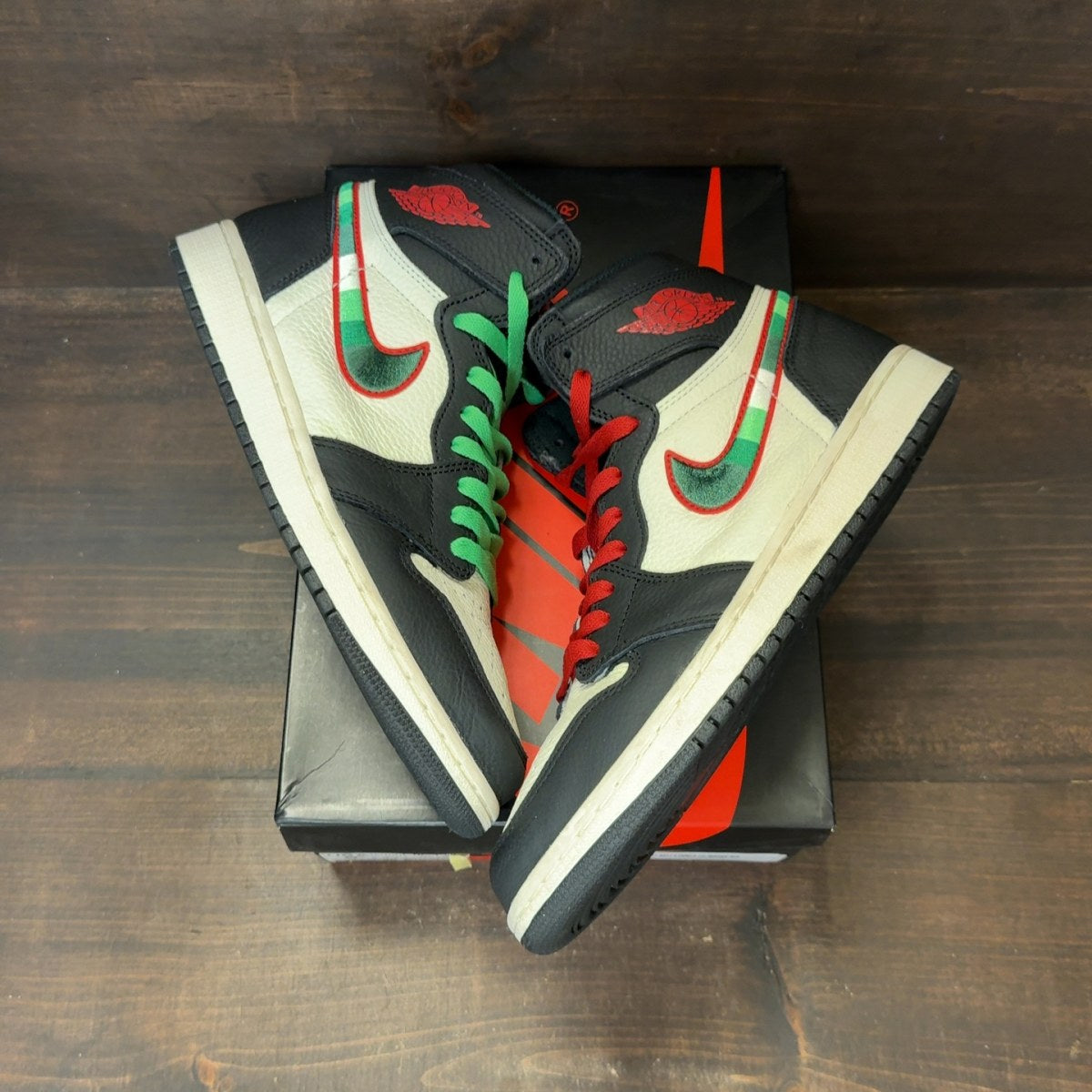 Jordan 1 Retro High Sports Illustrated (A Star Is Born) - Image 2
