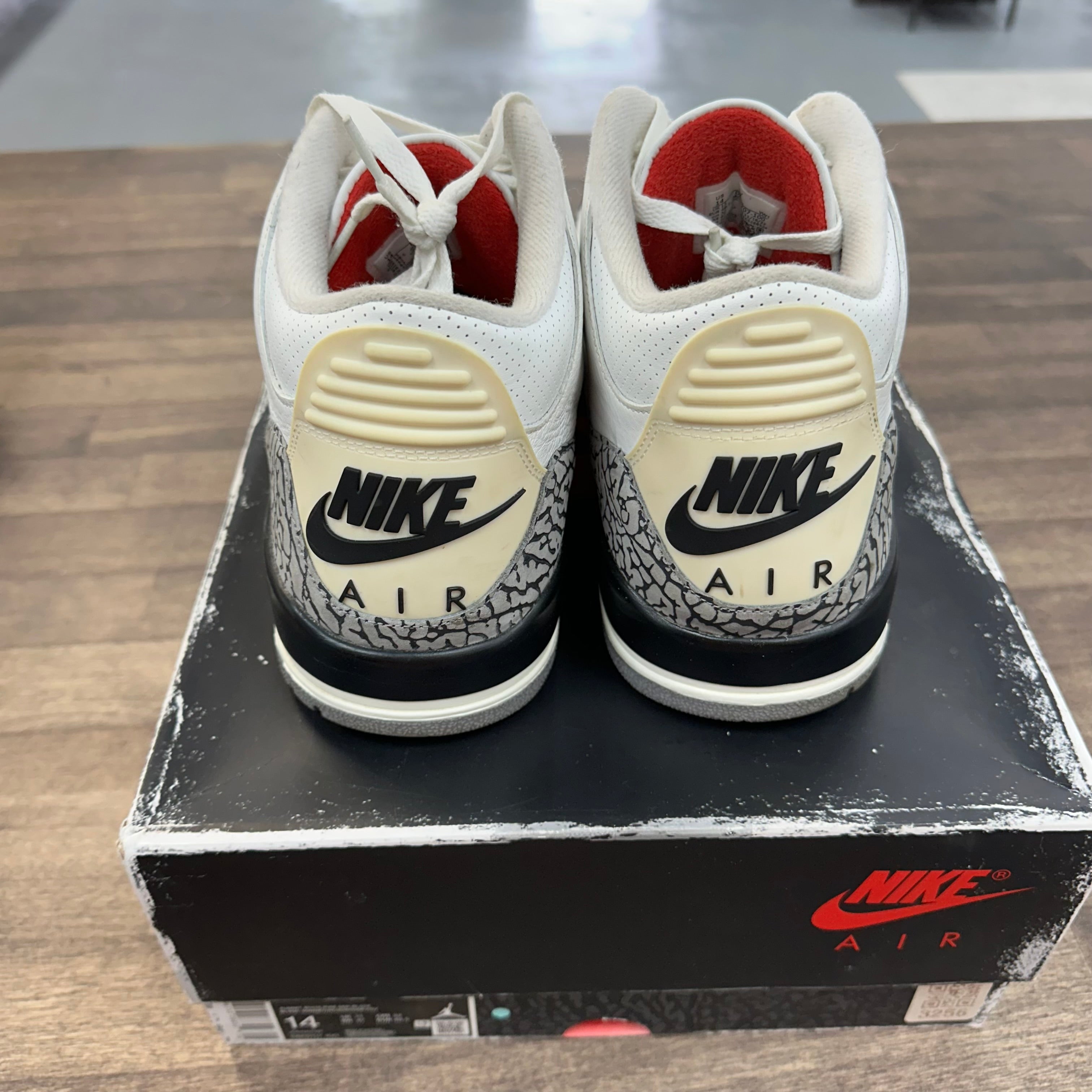 Jordan Reimagined White Cement Jordan 3 (USED) Size 14 (Pre-Owned) - Image 4