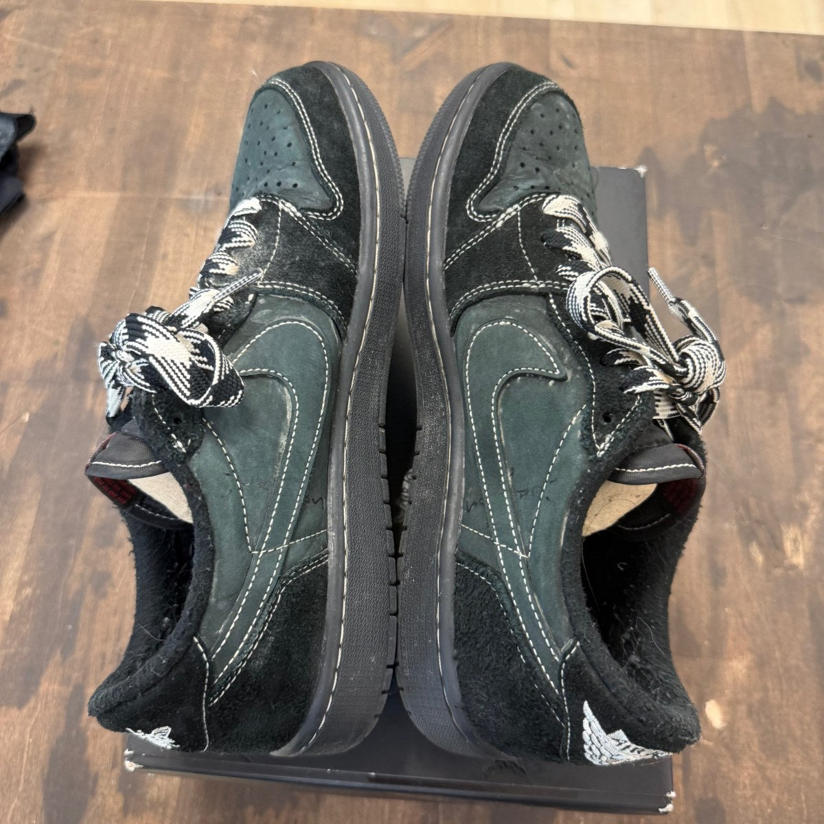 Jordan 1 Retro Low OG SP Travis Scott Black Phantom - Image 3