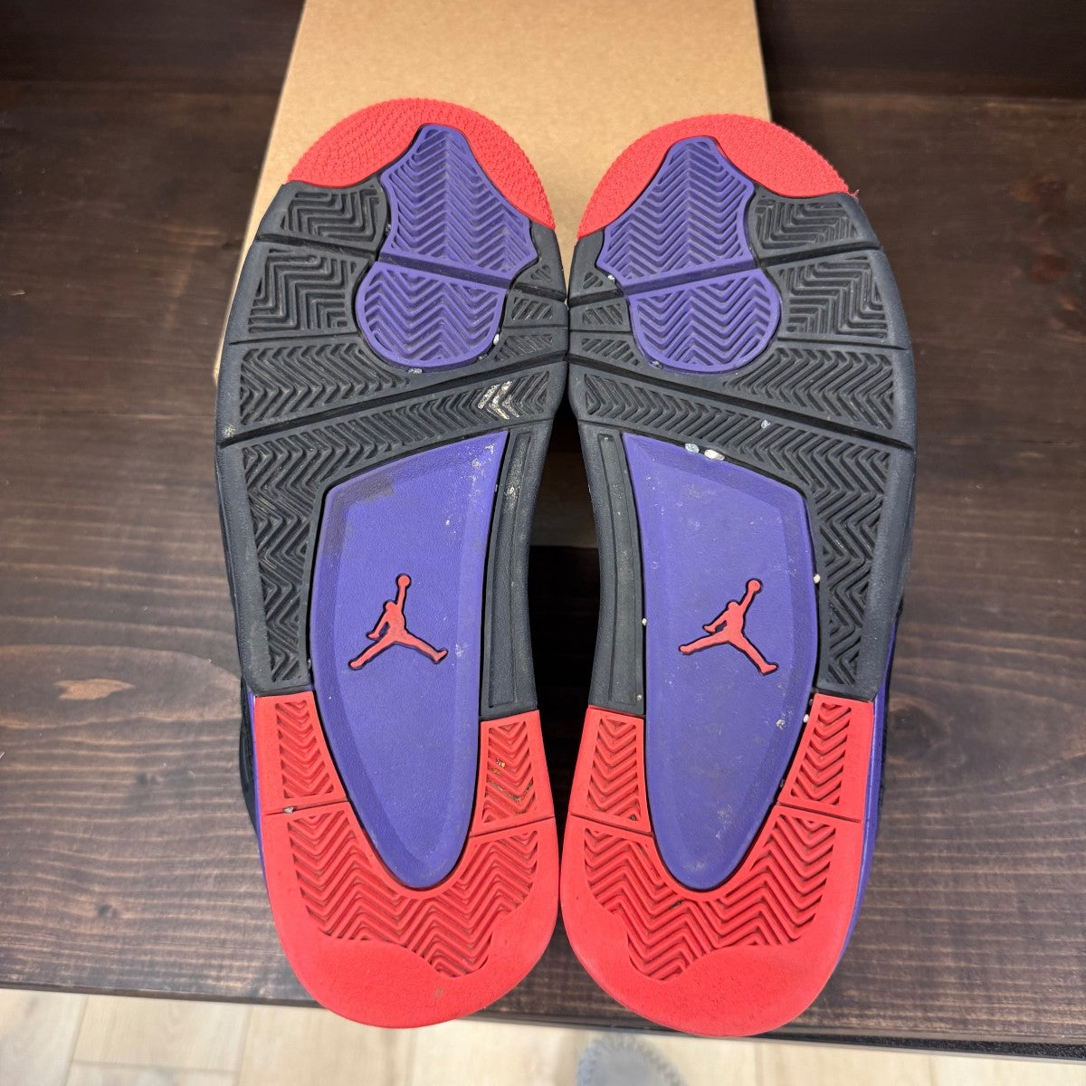 Jordan 4 Retro Raptors (2018) Size 10.5 (Pre-Owned) - Image 6