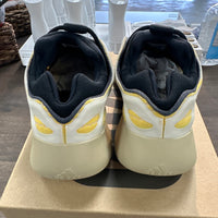 Safflower Yeezy 700 V3 (USED)