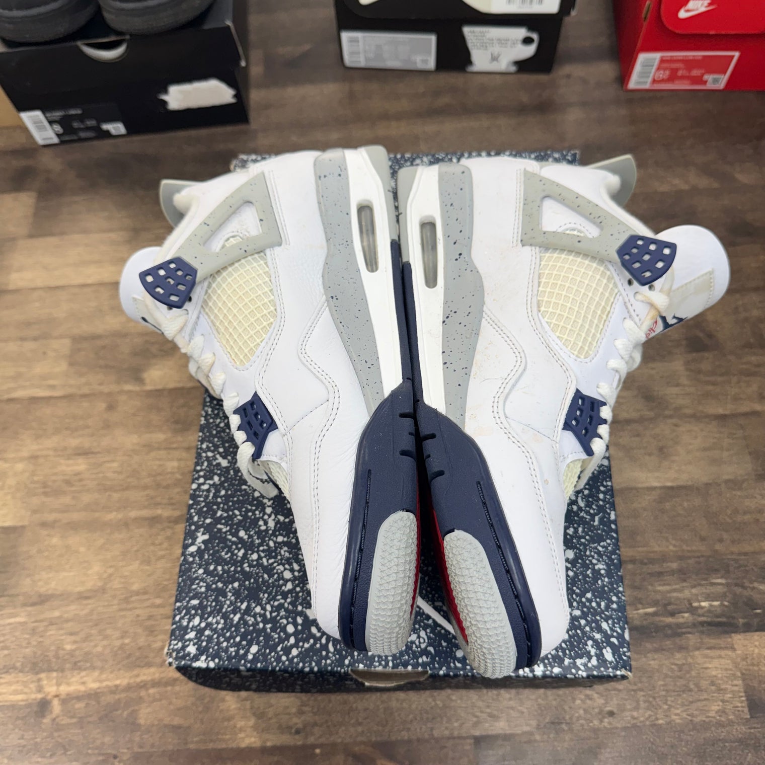 Midnight Navy Jordan 4 Retro (USED)