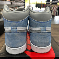 Hyper Royal Jordan 1 High (Used)