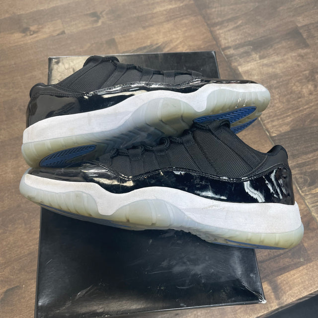 Space Jam Jordan 11 Low (USED)