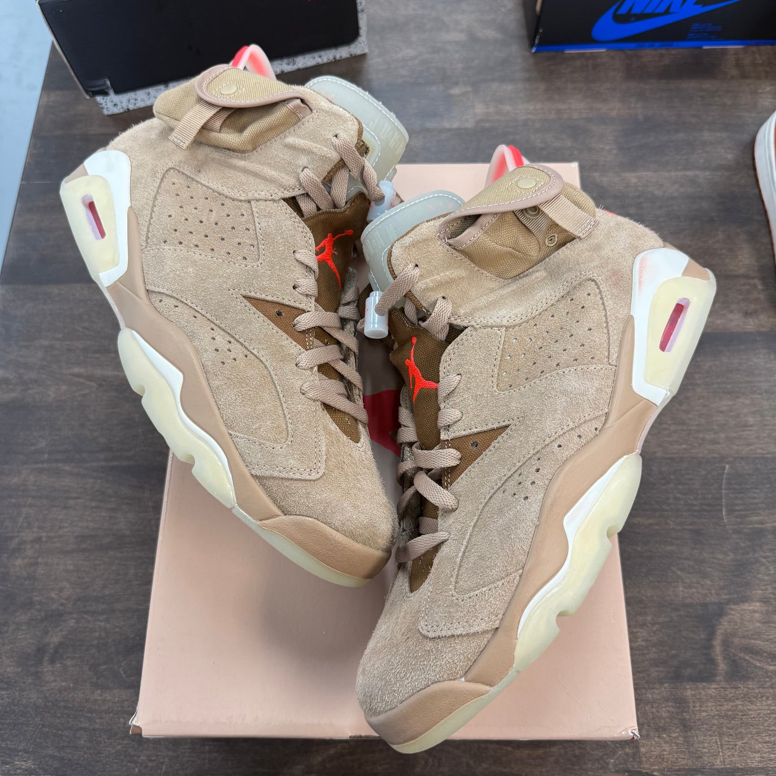 Travis Scott Khaki Jordan 6 (USED)