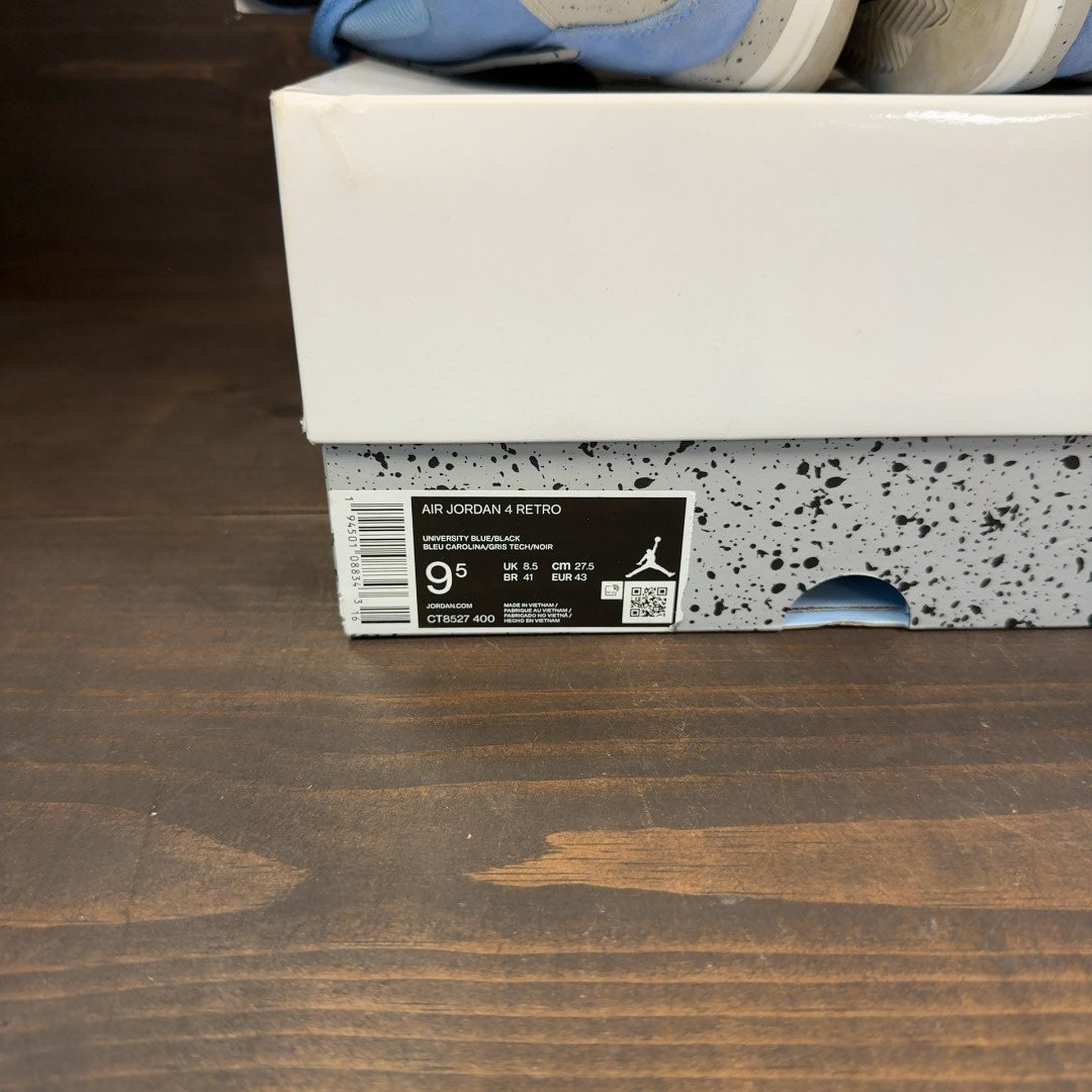 Jordan 4 Retro University Blue Size 9.5 (Pre-Owned)