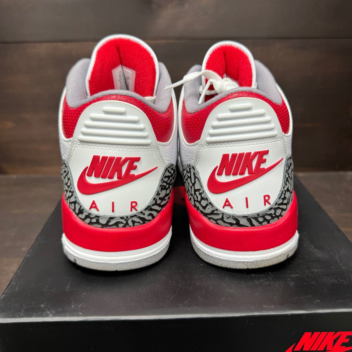Jordan 3 Retro Fire Red (2022) - Image 5