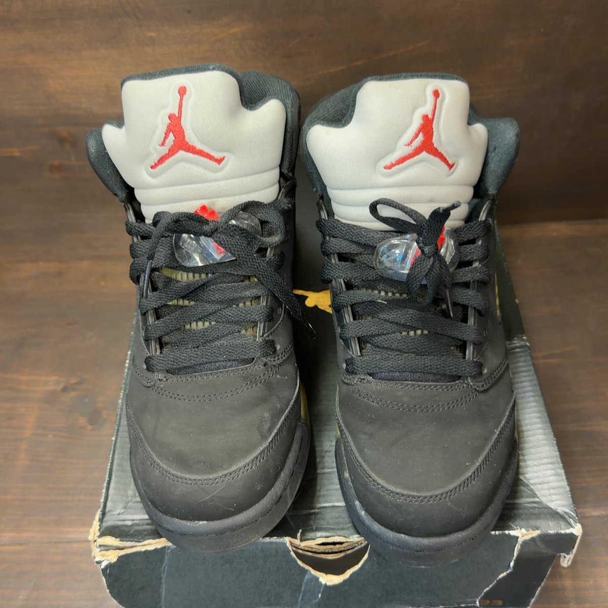 Jordan 5 Retro Black Metallic (2016) (GS) Size 7Y (Pre-Owned) - tag