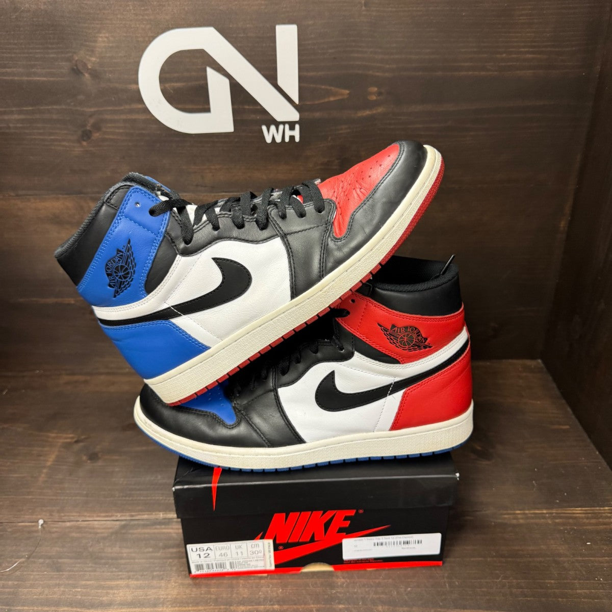 Jordan 1 Retro Top 3 - Image 1