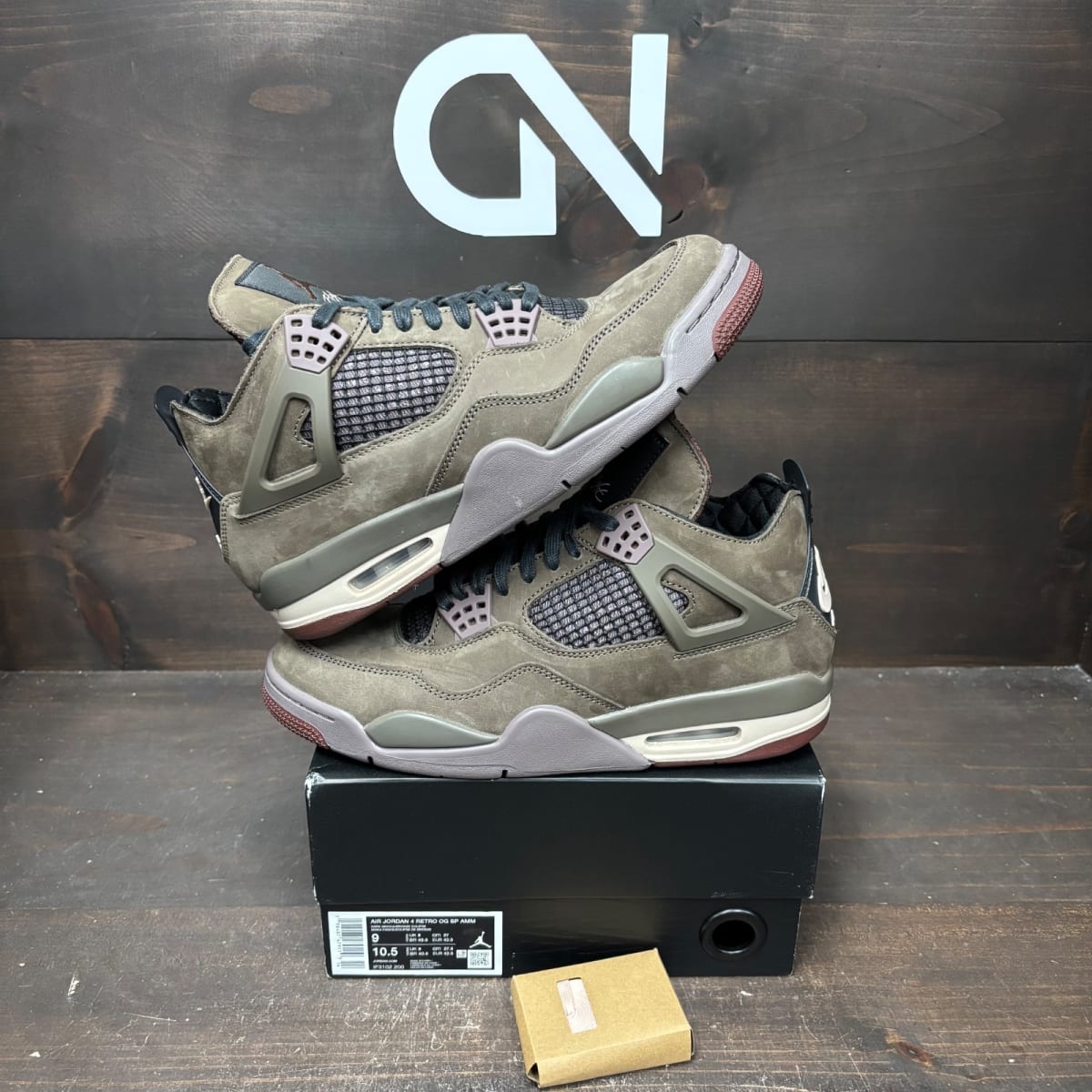 Jordan 4 Retro SP A Ma Maniére Dark Mocha Size 9 (Pre-Owned) - front