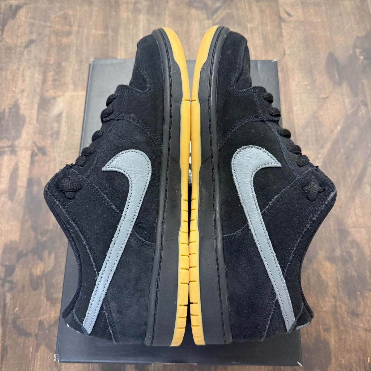 Nike SB Dunk Low Fog Size 9.5 (Pre-Owned) - Image 4
