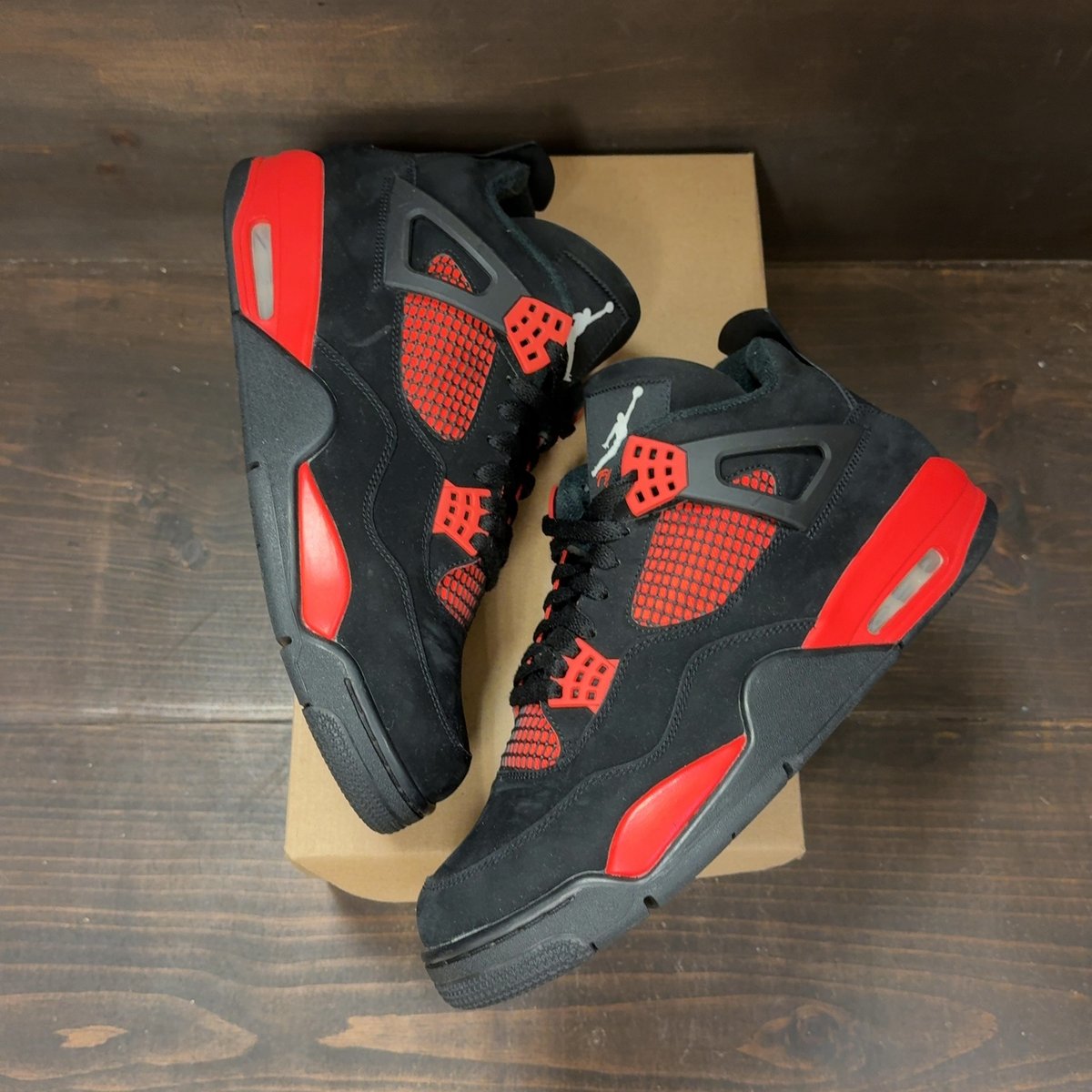 Jordan 4 Retro Red Thunder Size 12 (Pre-Owned) - back
