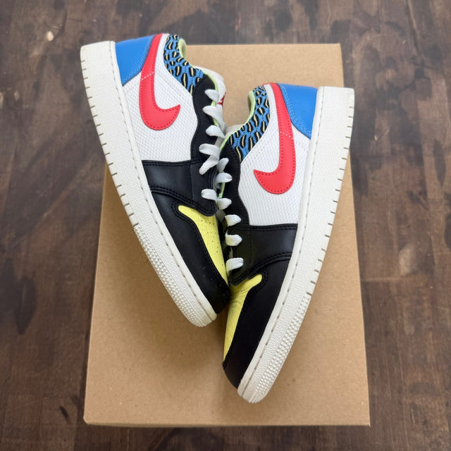 Jordan 1 Low Children's Art (GS) Size 5.5Y (Pre-Owned) - Image 1