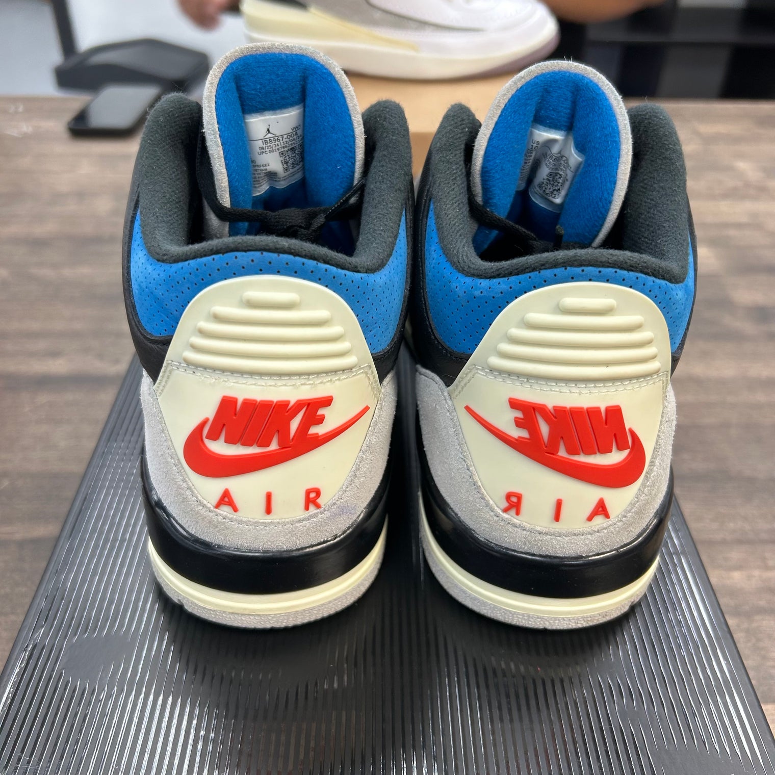 Rare Air Jordan 3 (USED)