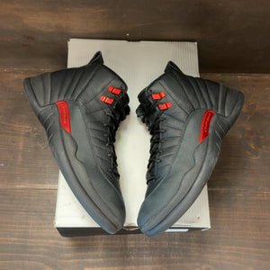 Jordan 12 Retro Bloodline Size 9 (Pre-Owned) - back