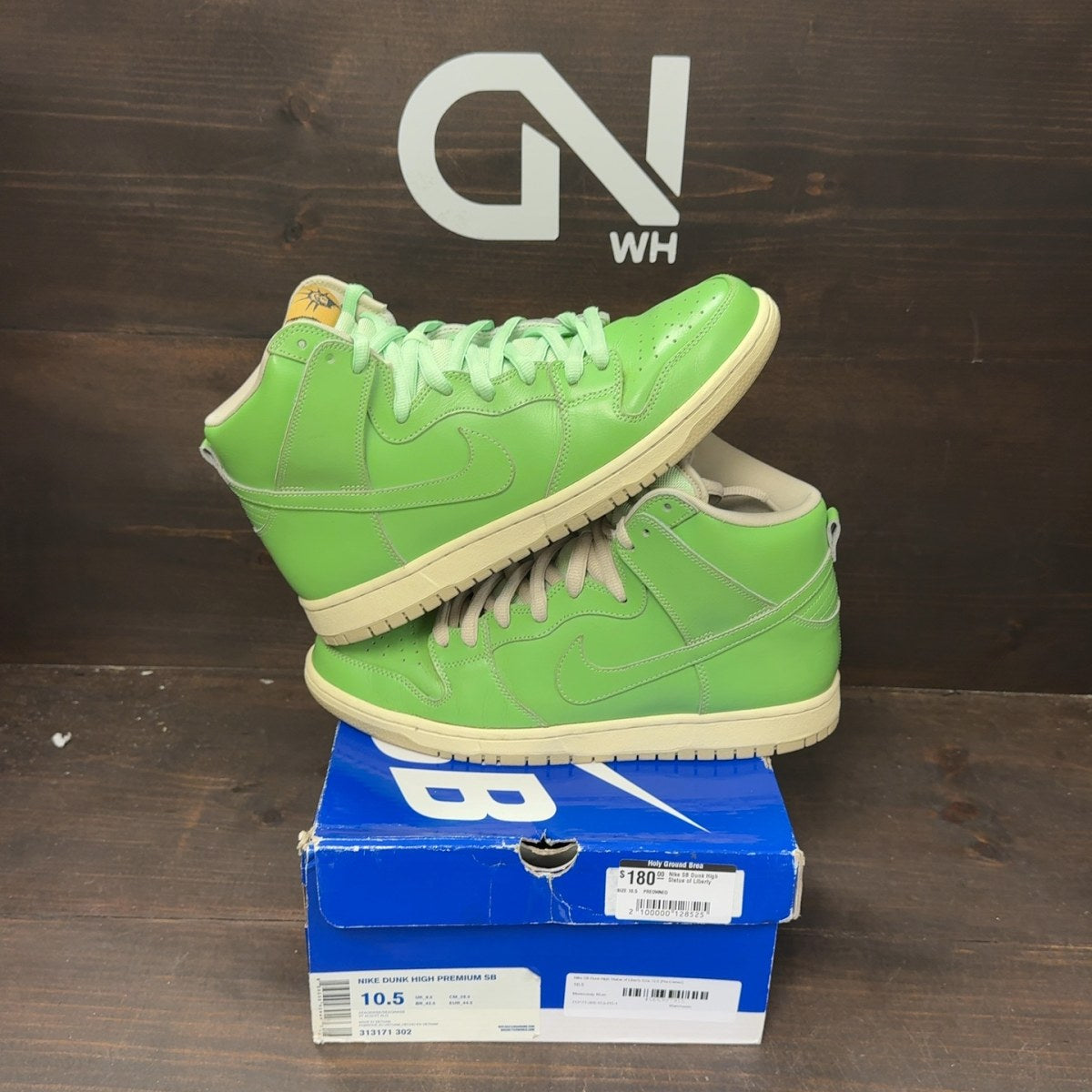Nike SB Dunk High Statue of Liberty - Image 1
