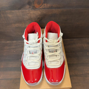 Jordan 11 Retro Cherry (2022) Size 7 (Pre-Owned) - Image 3