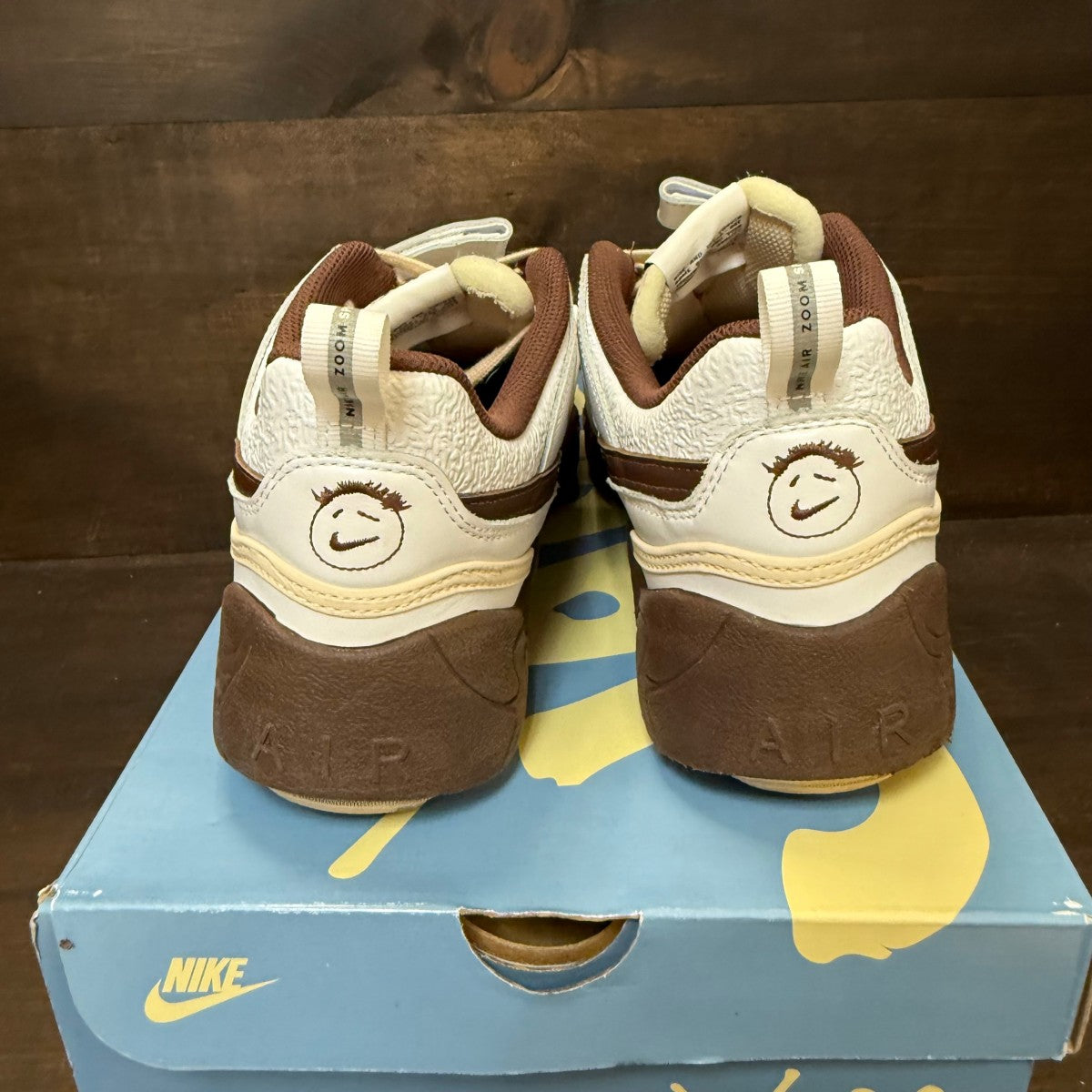 Nike Zoom Field Jaxx Travis Scott Light Chocolate - Image 5
