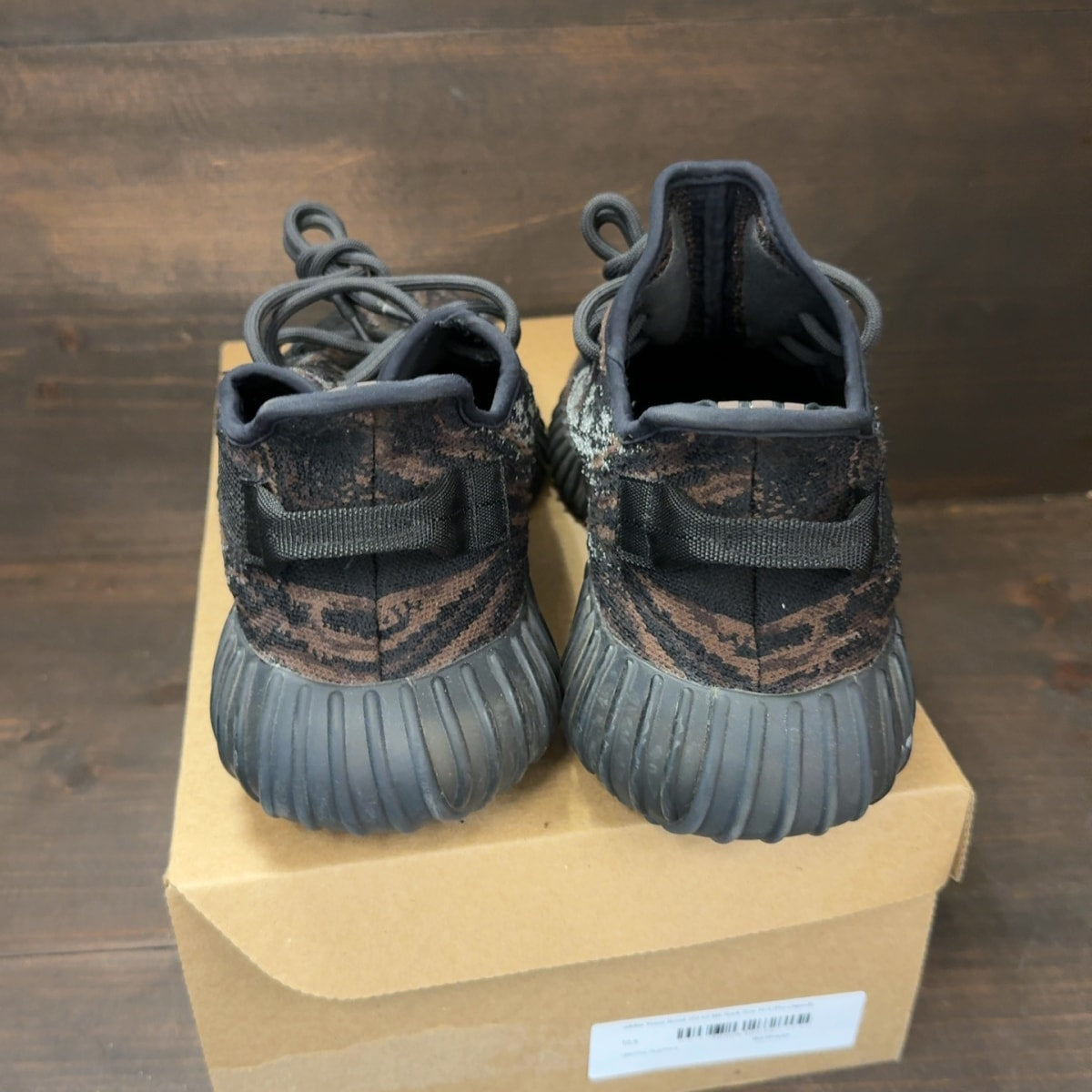 adidas Yeezy Boost 350 V2 MX Rock Size 10.5 (Pre-Owned) - Image 4