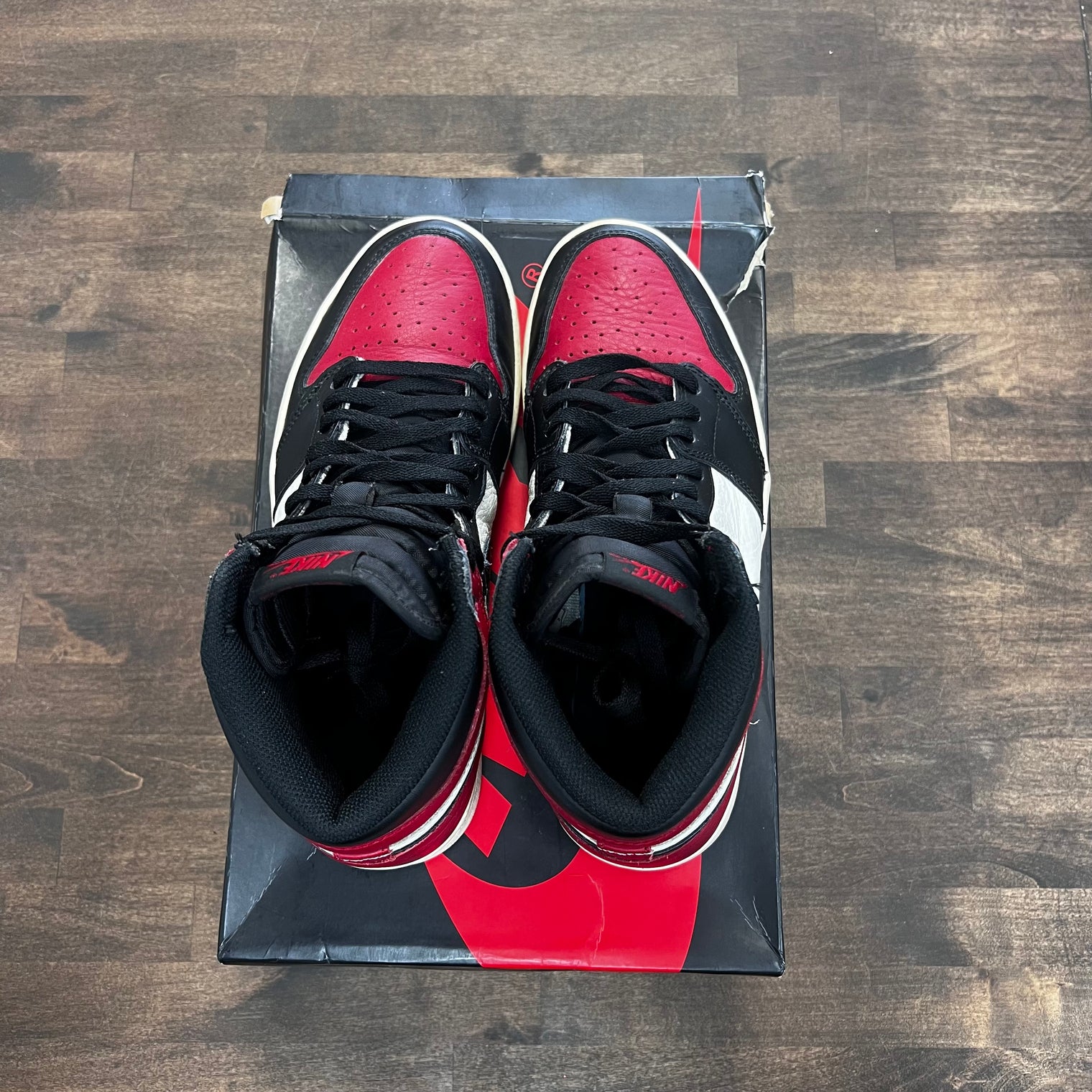 Bred Toe Jordan 1 High (USED)