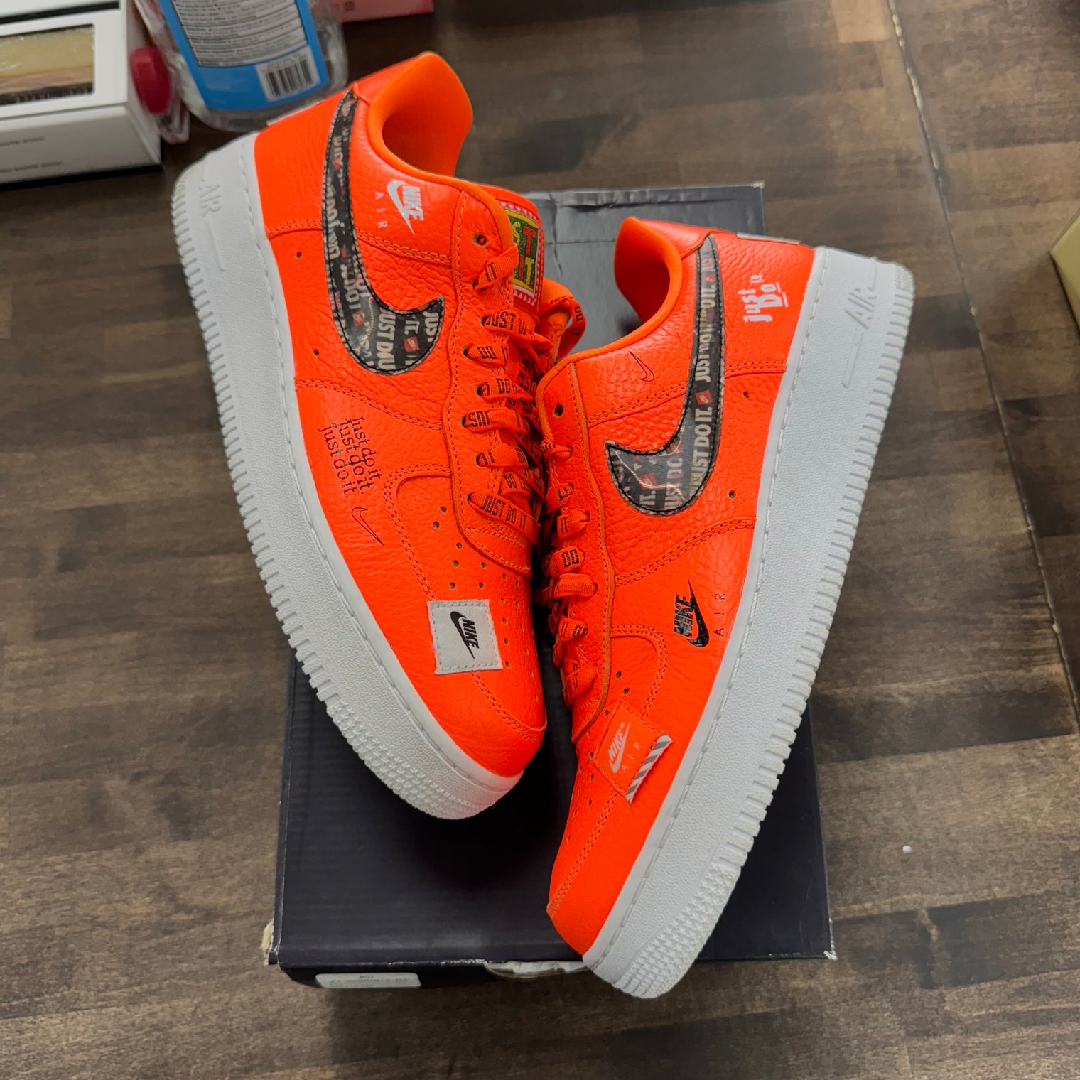 Just Do It Pack Total Orange Air Force 1 Low (USED)