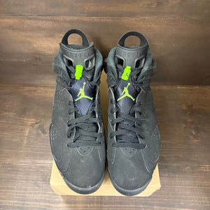 Jordan 6 Retro Electric Green Size 13 (Pre-Owned) - Image 3