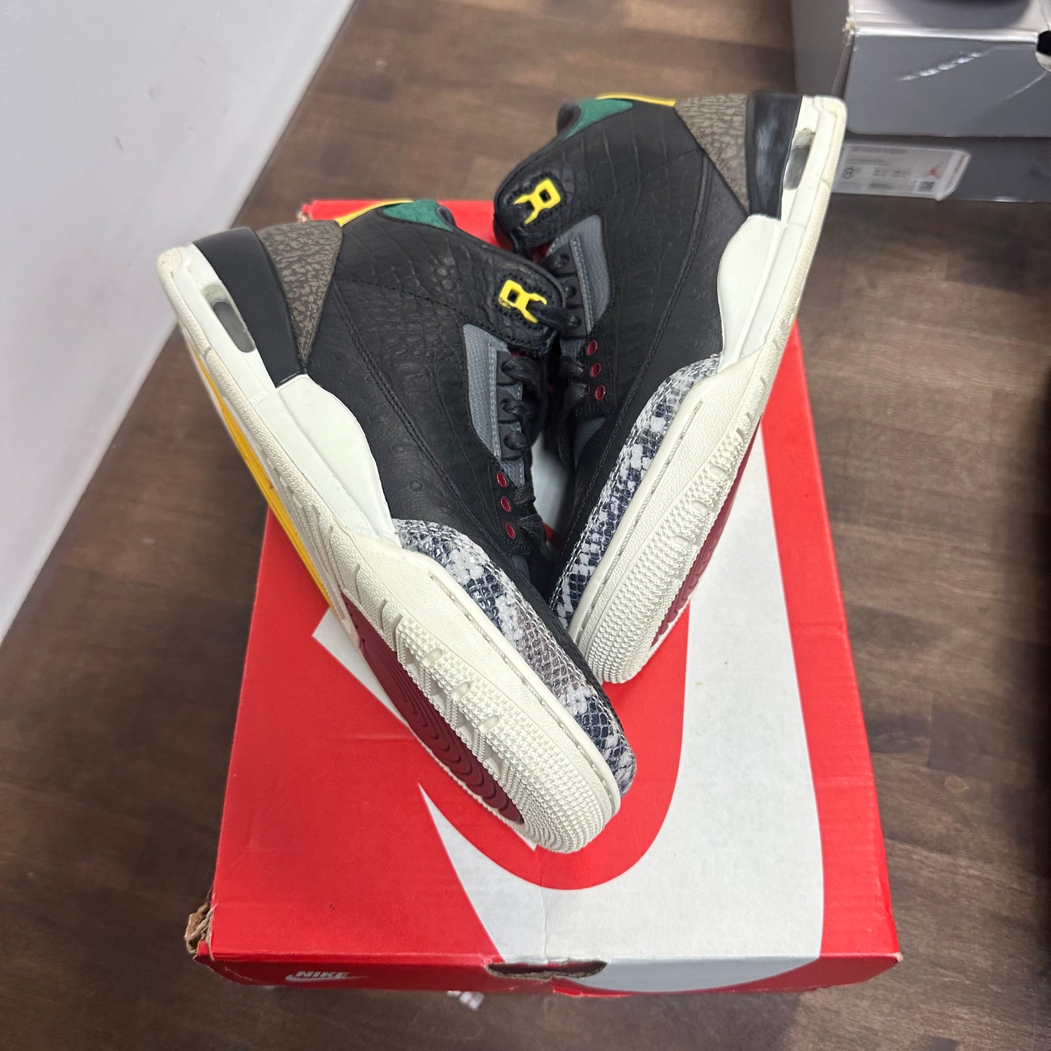 Animal Instinct Jordan 3 SE 2.0 (USED,No Box)