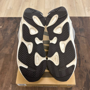 adidas Yeezy Boost 700 V2 Cream - Image 5