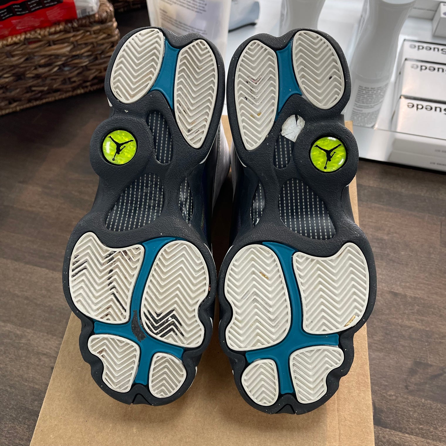 Baron Hologram Jordan 13 (GS) (USED, No Box)