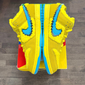 Nike SB Dunk Low Grateful Dead Bears Opti Yellow - Image 3