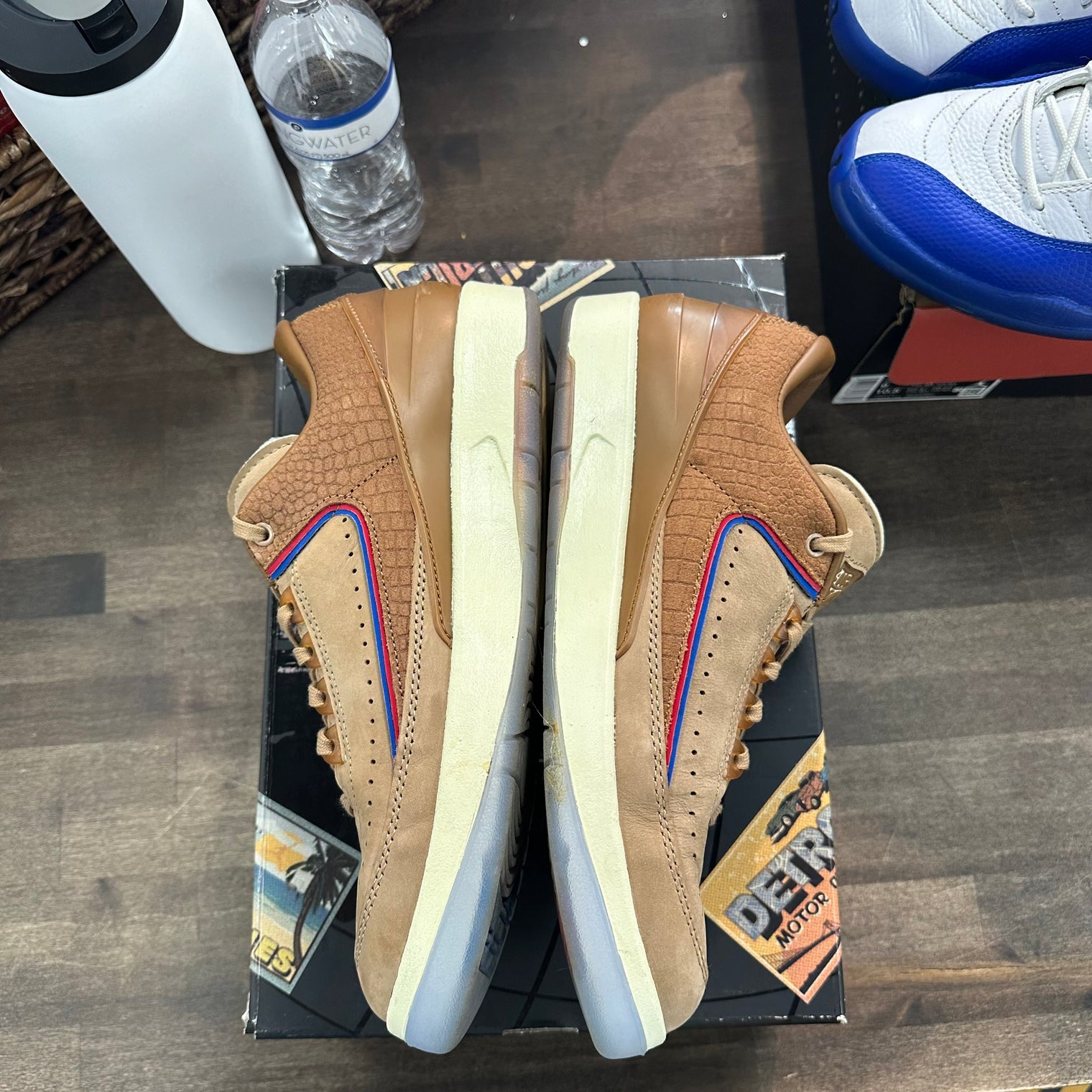 Two 18 Jordan 2 Retro Low (USED)