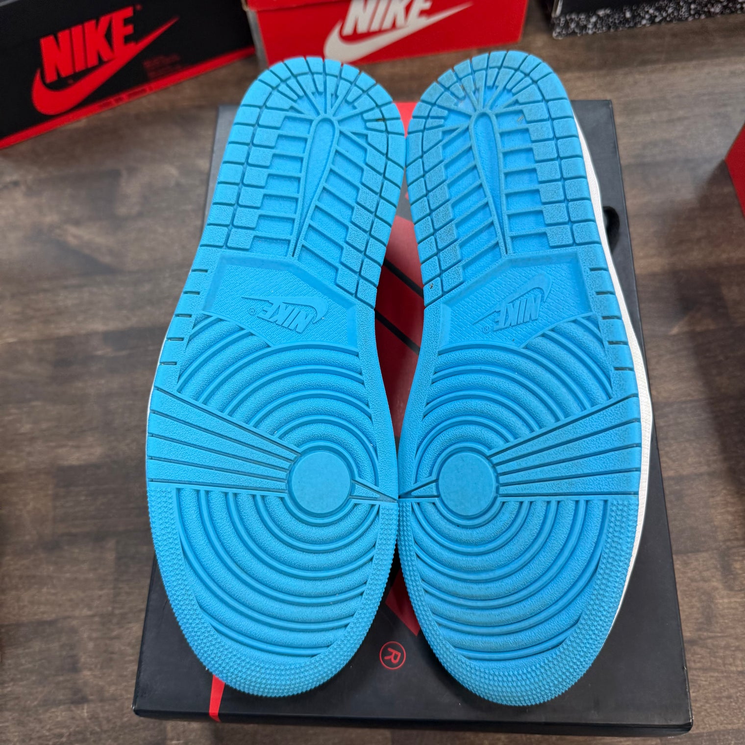 Powder Blue Jordan 1 Low OG (USED)