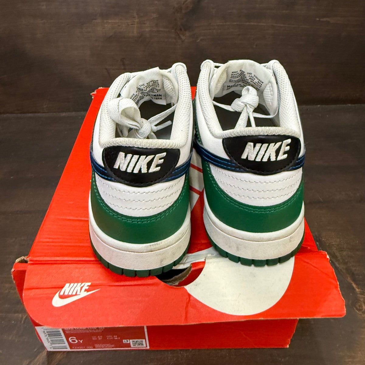 Nike Dunk Low Malachite (GS) - Image 5