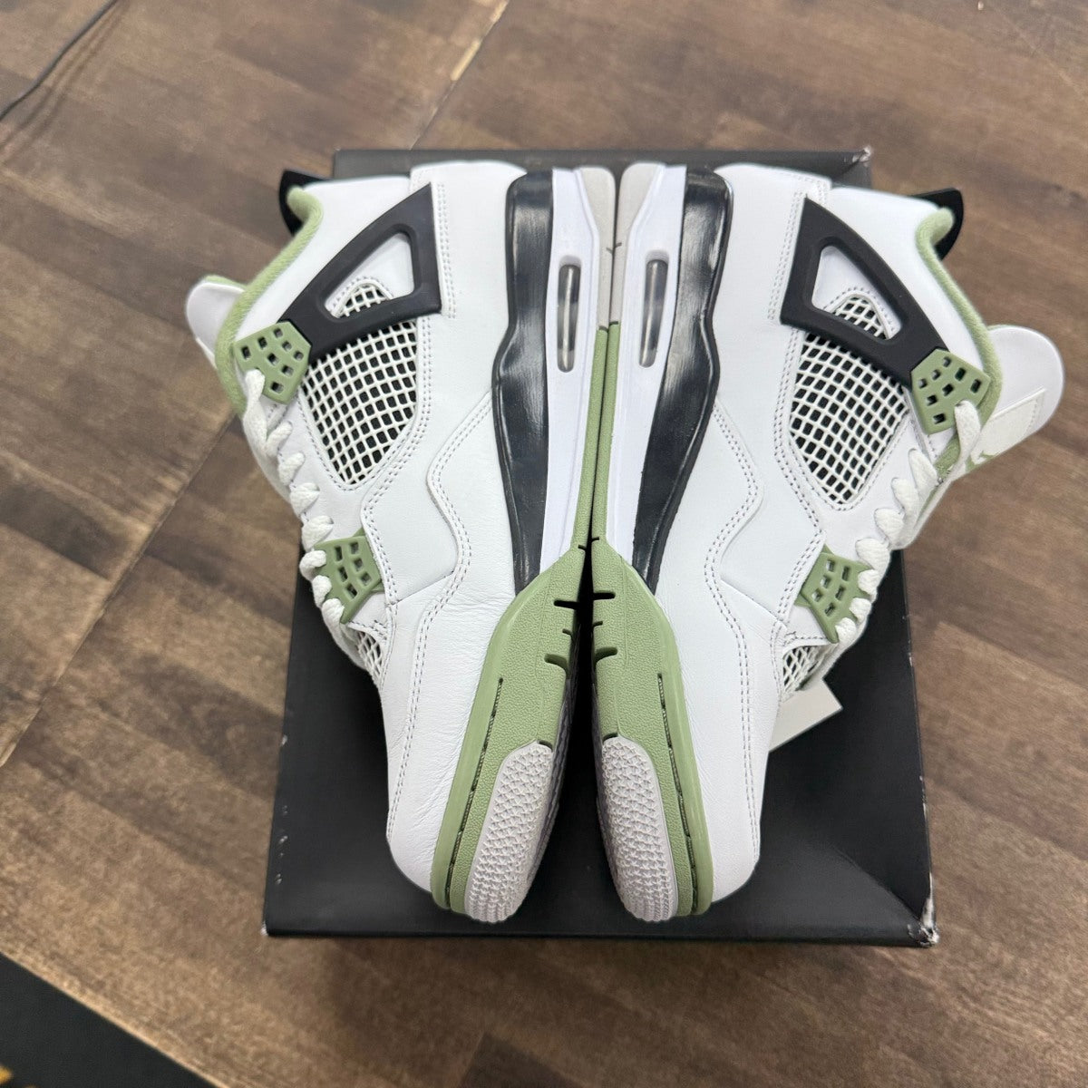 Jordan 4 Retro Seafoam (Women's) - Image 3