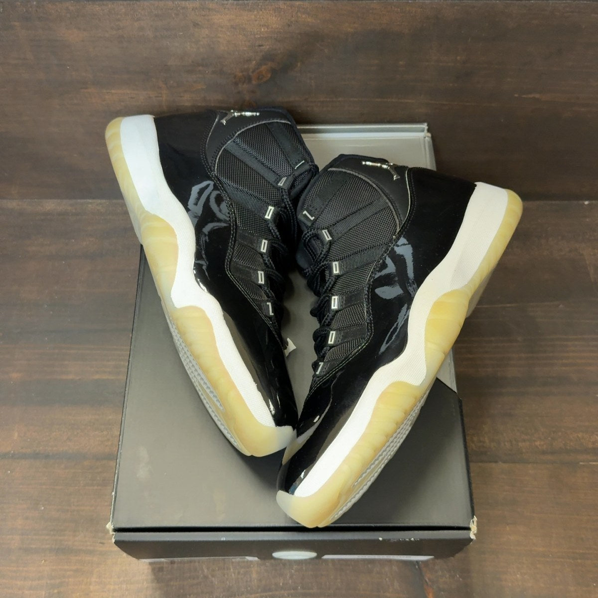 Jordan 11 Retro Jubilee 25th Anniversary - Image 2