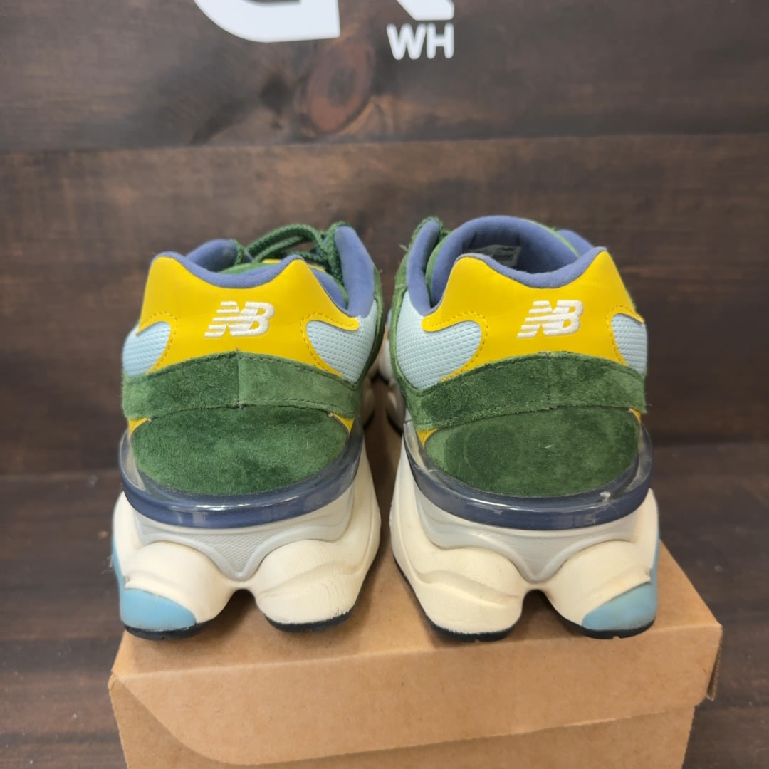 New Balance 9060 Dark Alpine Green Size 13 (Pre-Owned) - Image 4