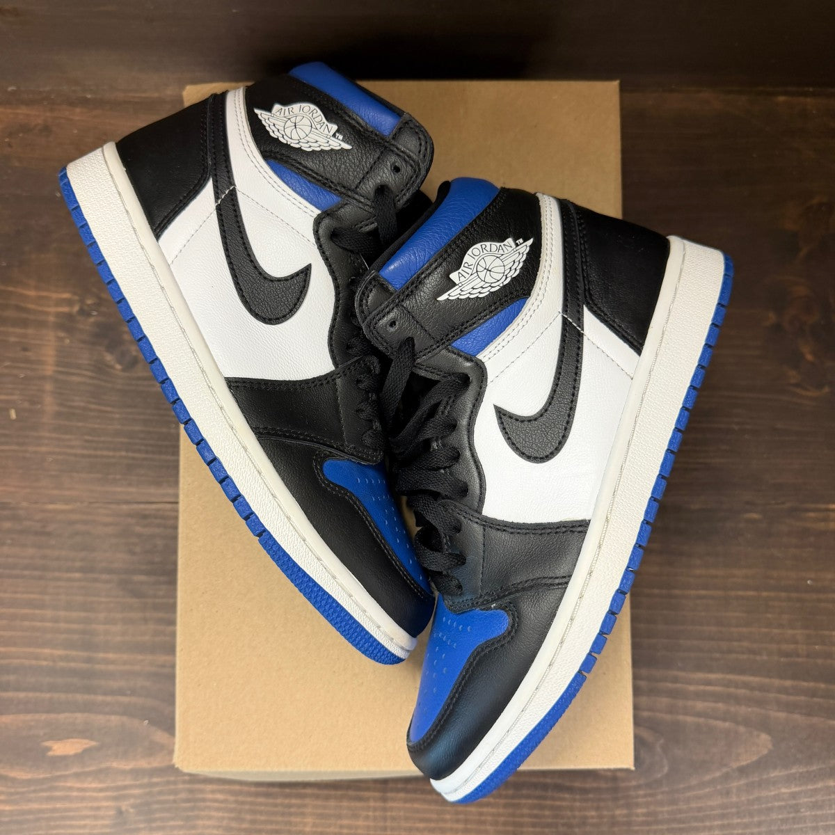 Jordan 1 Retro High Royal Toe Size 7 (Pre-Owned) - Image 2