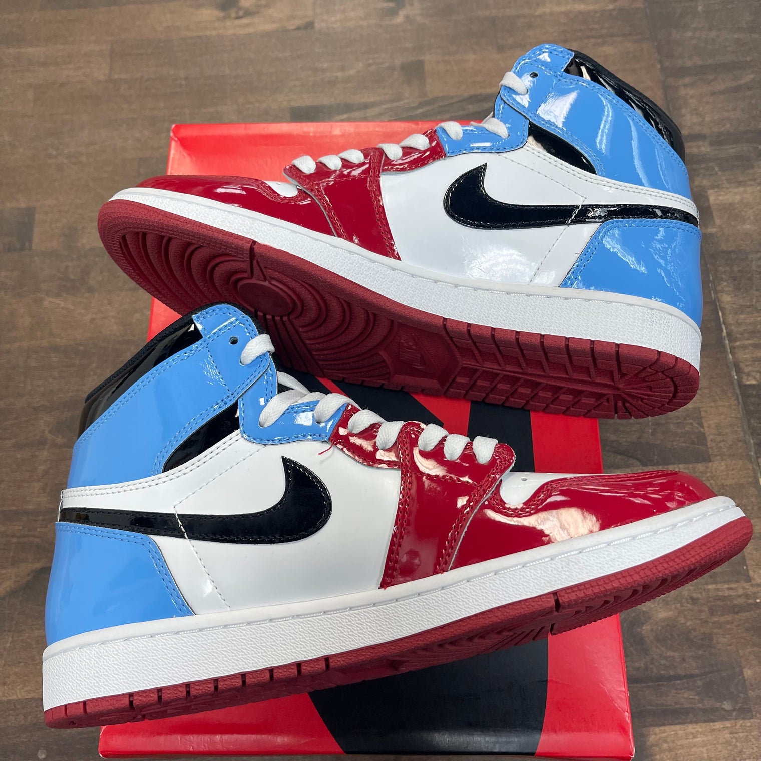 Fearless UNC Jordan 1 High (USED)