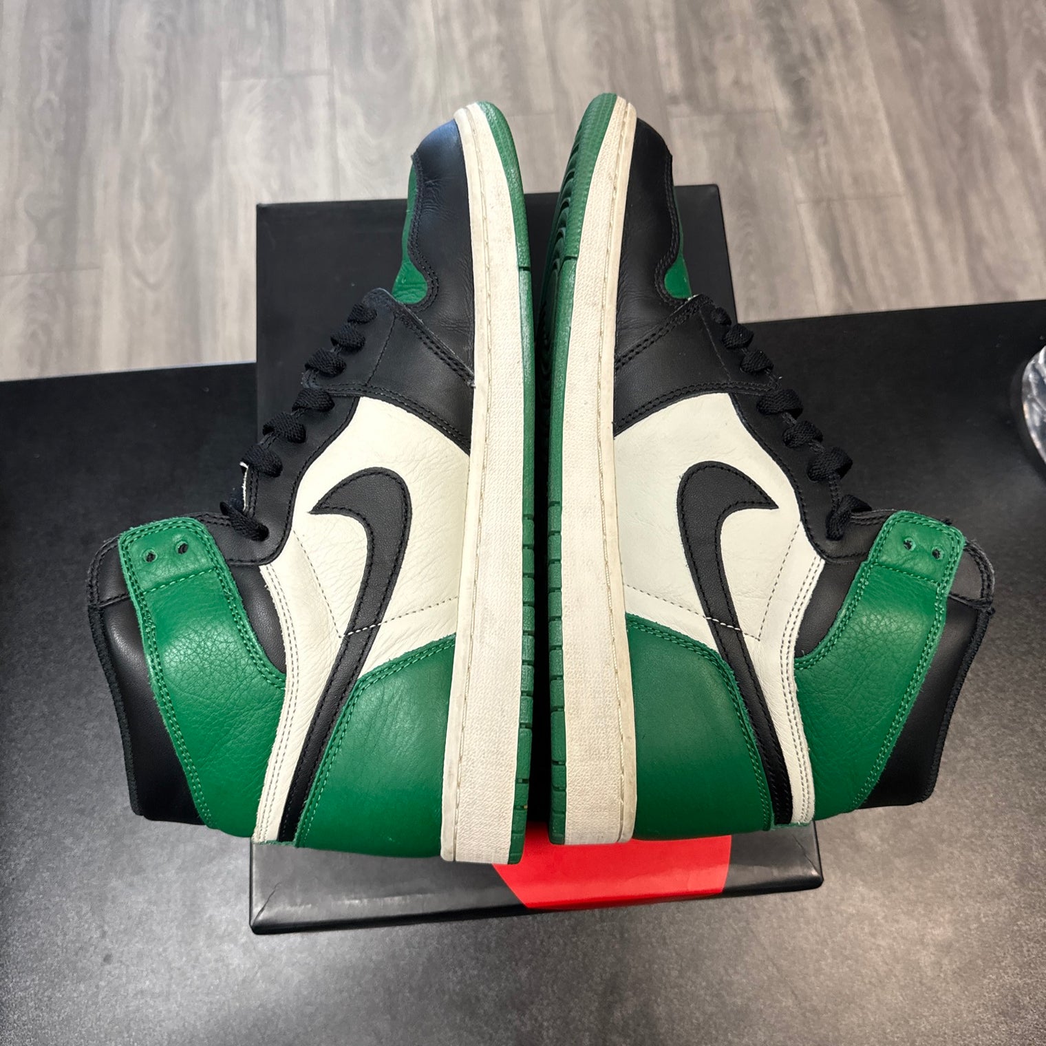 Pine Green OG Jordan 1 High (USED)